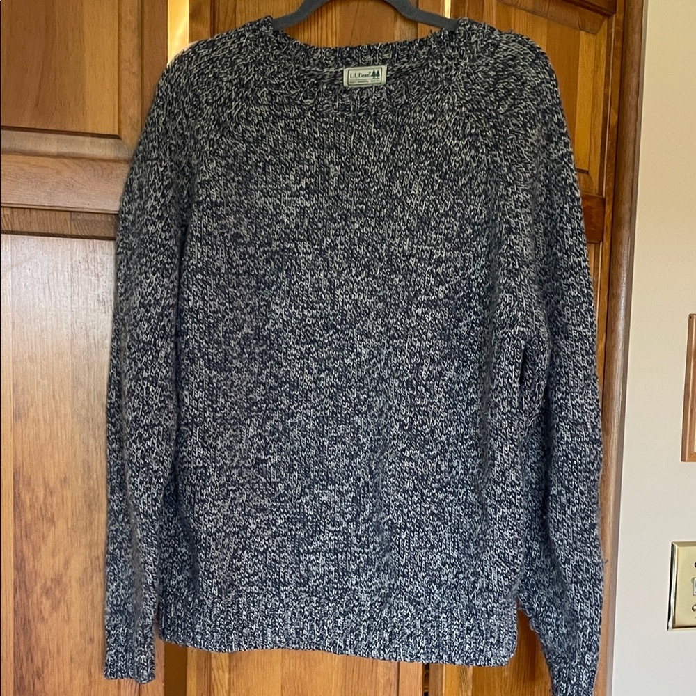 L.L. Bean Men's Gray Crewneck Sweater